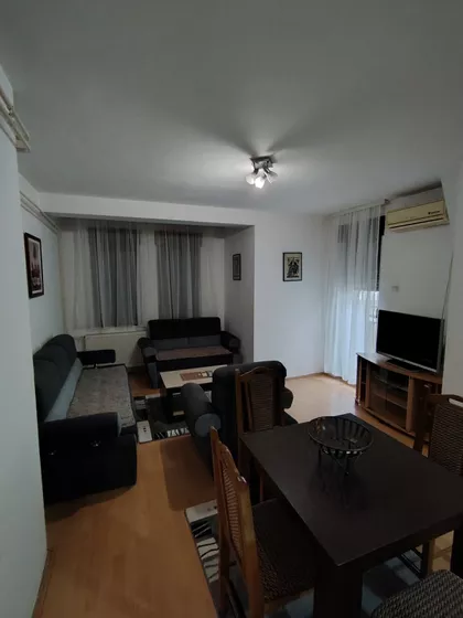 Vuka Karadžića 22 | 4zida.rs