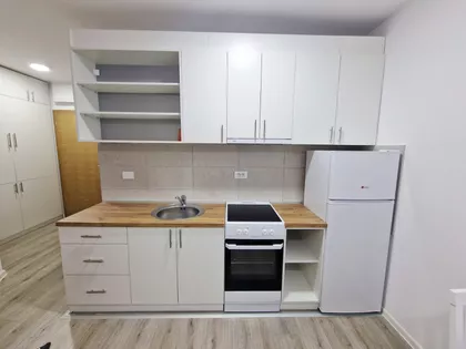 Njegoševa 7 | 4zida.rs
