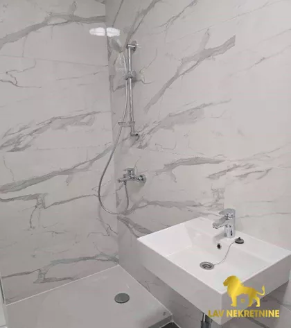 BATE BRKIĆA | 4zida.rs