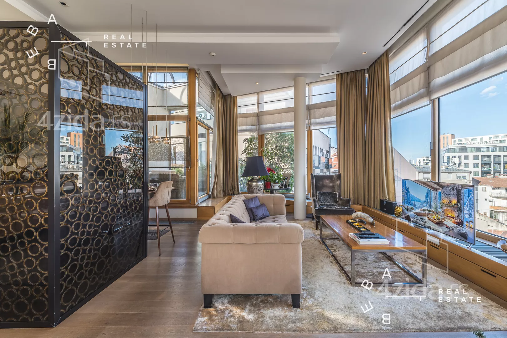 Petosoban stan | 4zida