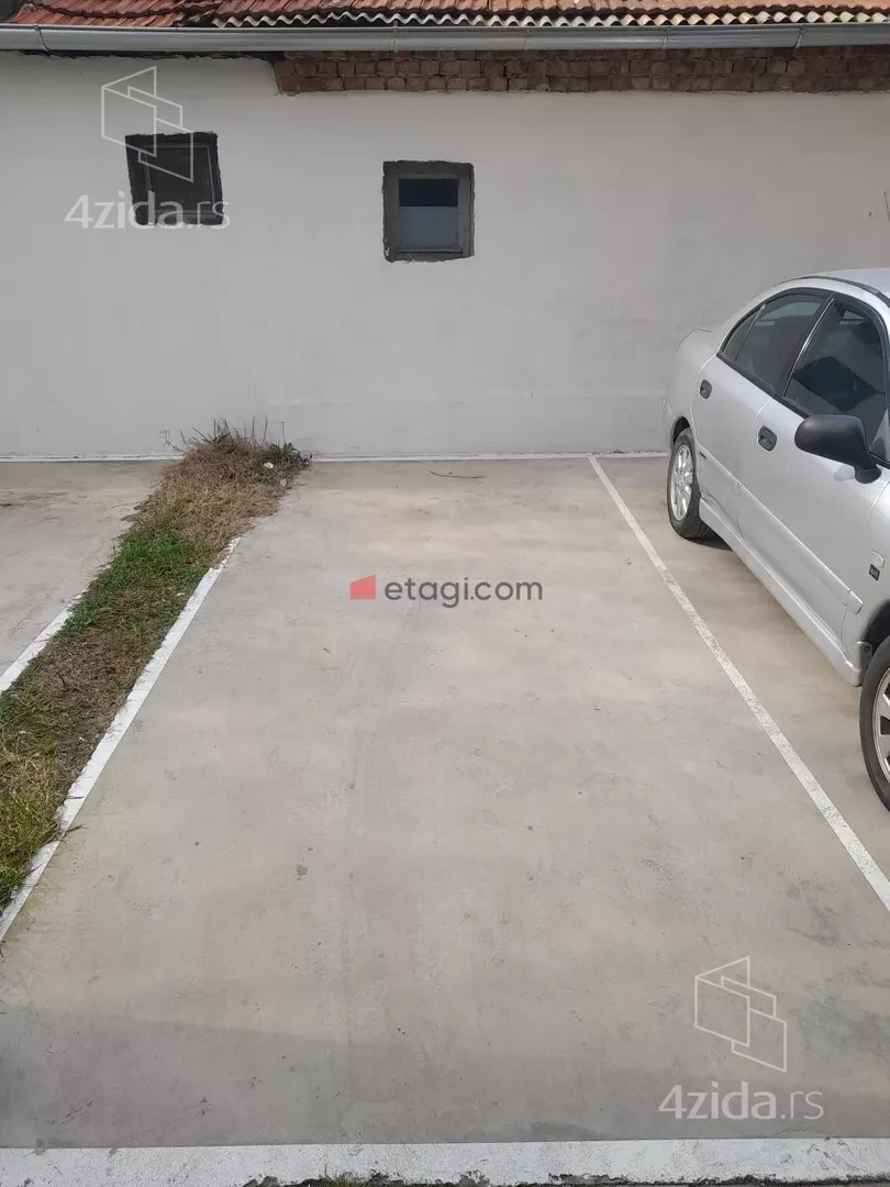 Parking | 4zida
