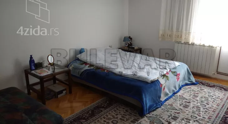 3-etažna kuća | 4zida