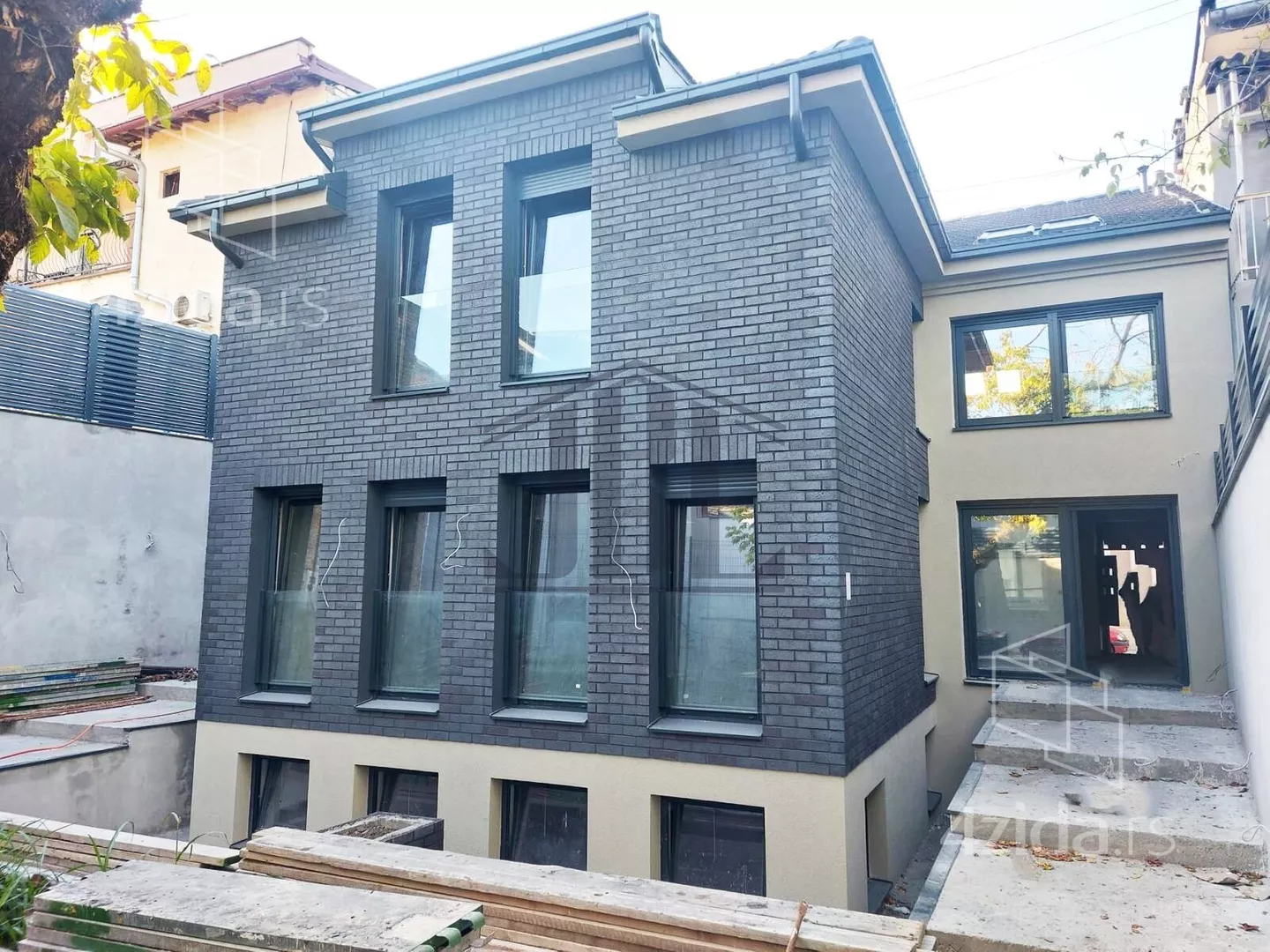 Kuća | 4zida