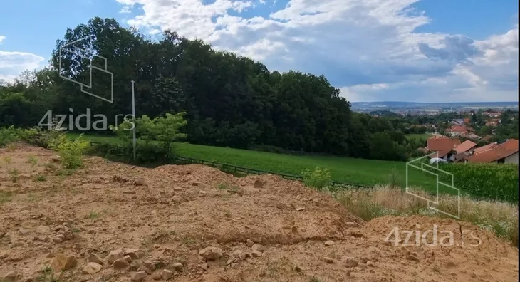 Građevinsko zemljište | 4zida
