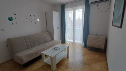 Momčila Milovanovića | 4zida.rs