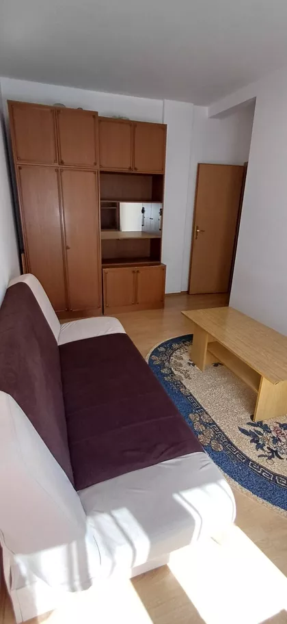 Zmaj Jovina | 4zida.rs