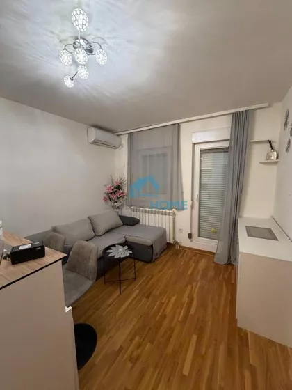 Predraga Tomića | 4zida.rs