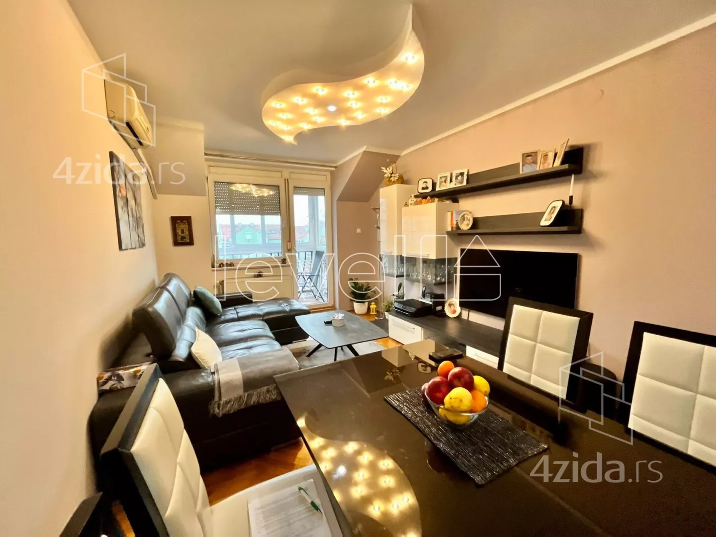 Troiposoban stan | 4zida