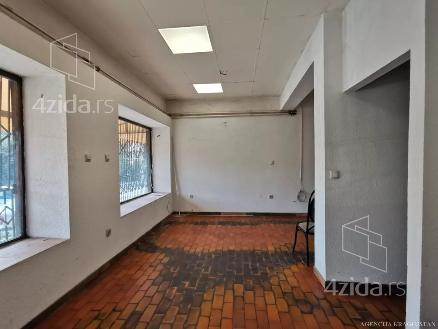 Poslovni prostor | 4zida