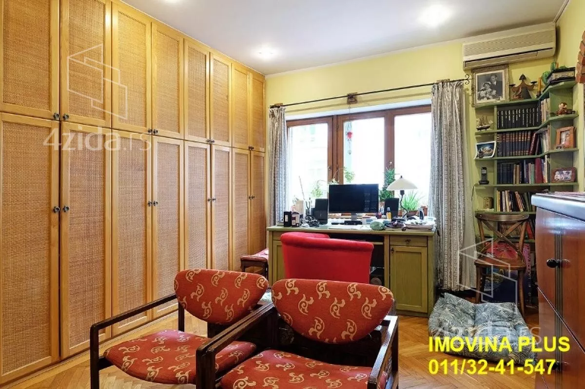 Šestosoban stan | 4zida