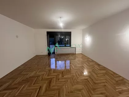Sremska Kamenica | 4zida.rs