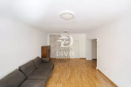Ljubomira Stojanovića bb | 4zida.rs