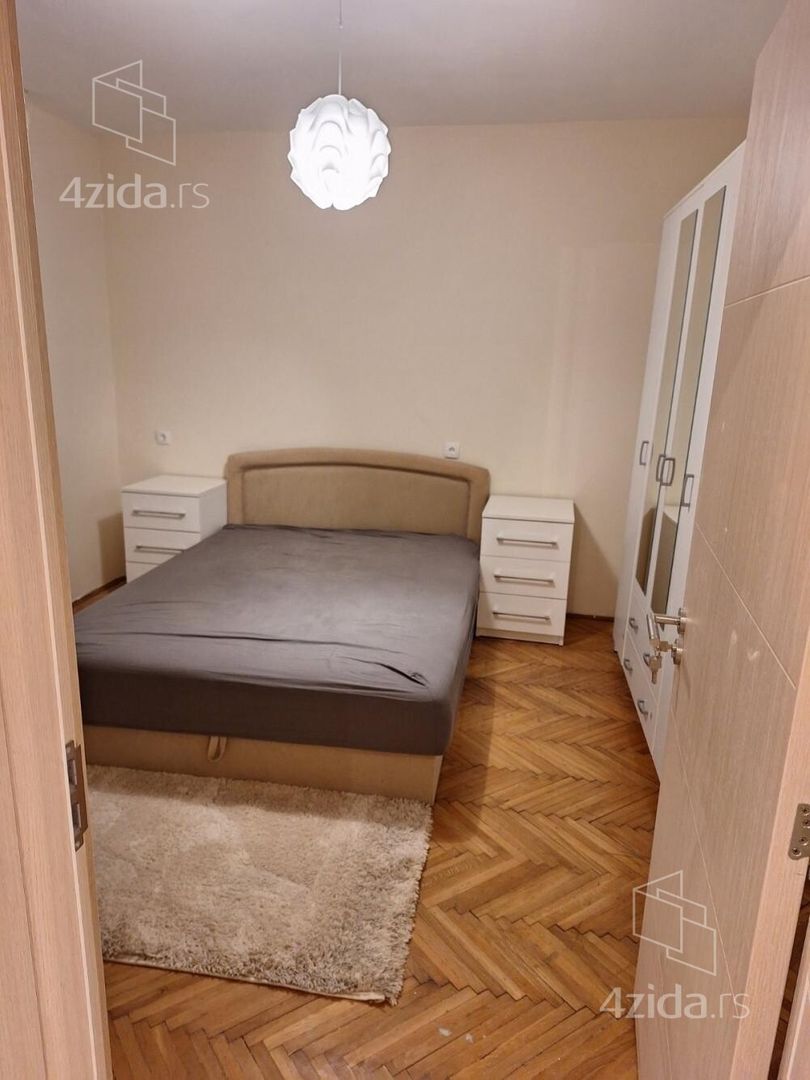 Stan – Beograd, Bulbulder, Zvezdara - Više