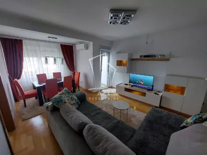 Marka Oreškovića | 4zida.rs