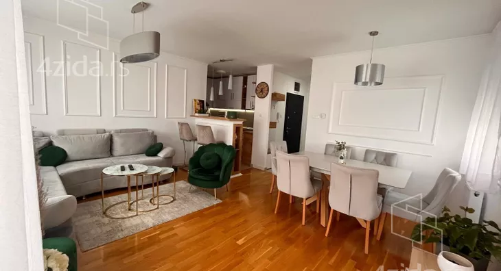 Petosoban stan | 4zida