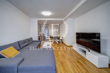 Bulevar Vudroa Vilsona bb | 4zida.rs