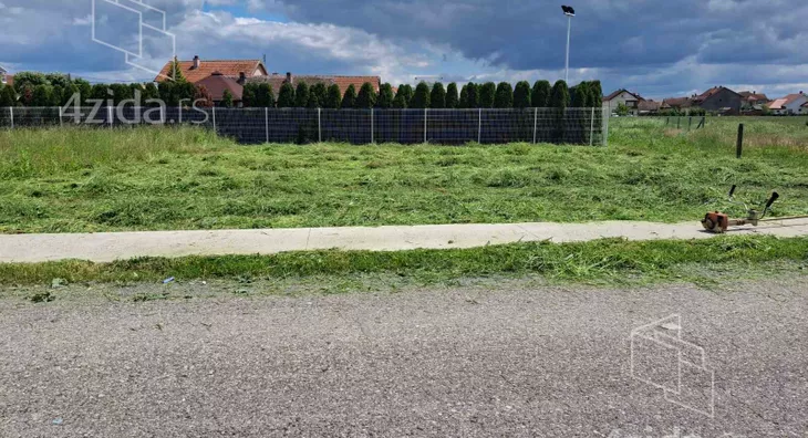 Građevinsko zemljište | 4zida