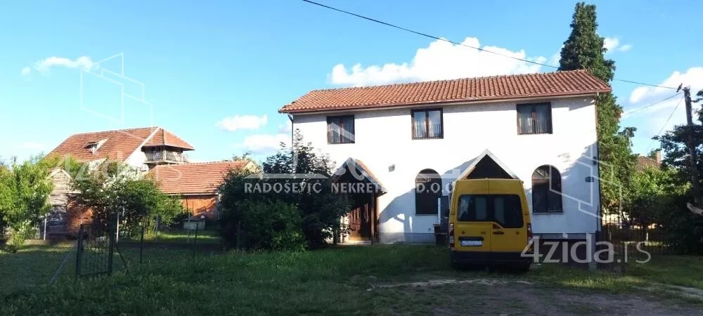 Kuća | 4zida