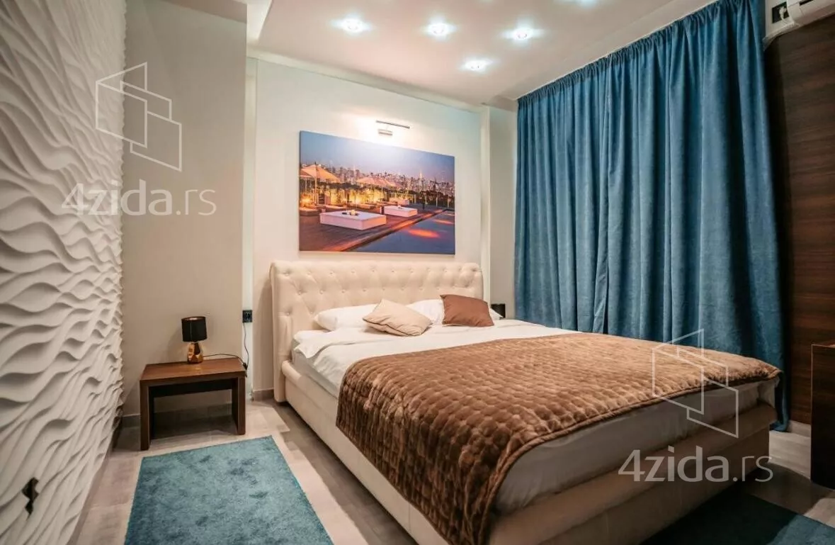 Turistički objekat | 4zida