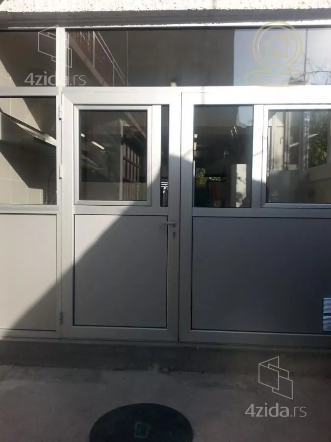 Poslovni prostor | 4zida