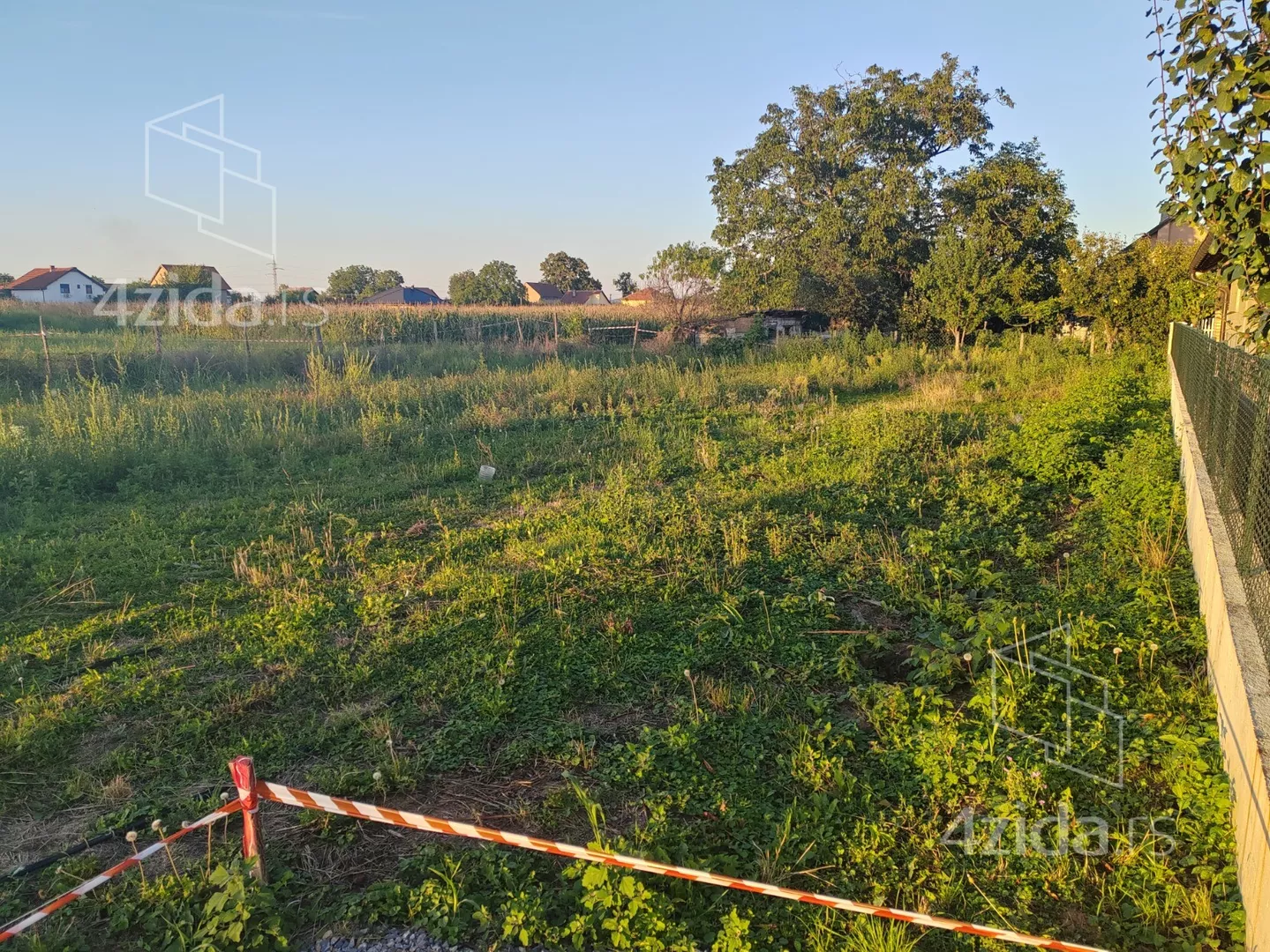 Građevinsko zemljište | 4zida