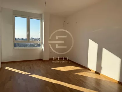 Bulevar Patrijarha Pavla (Somborski Bulevar) | 4zida.rs