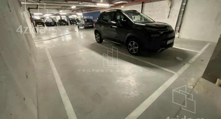 Garaža | 4zida