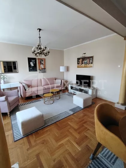 Trg učitelja Tase | 4zida.rs