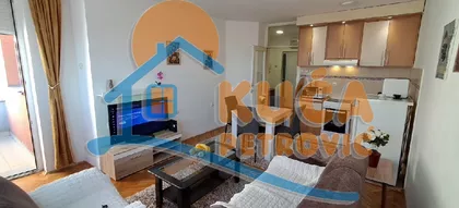 Jovana Ristića | 4zida.rs