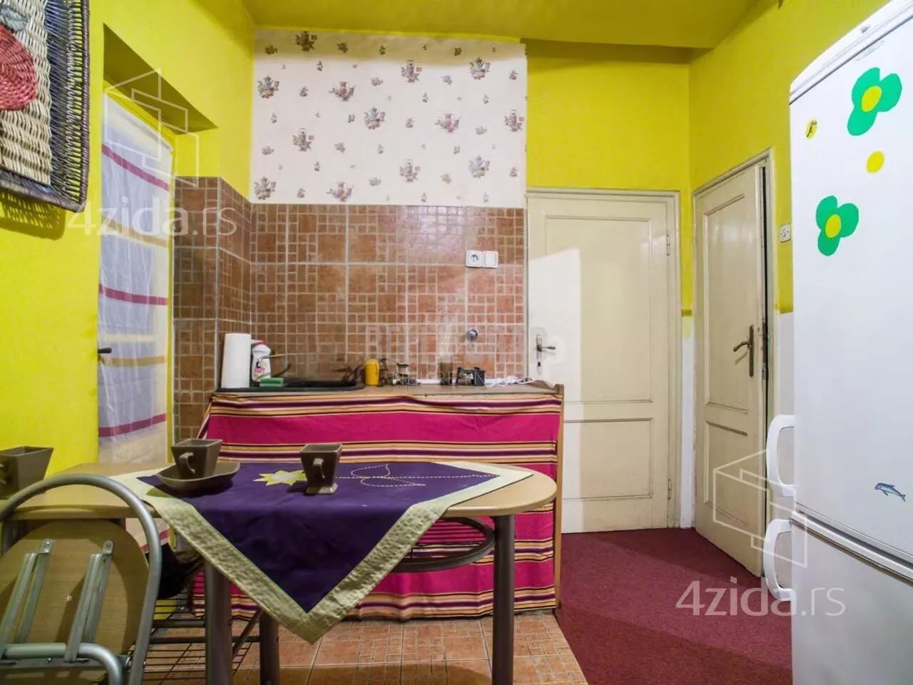 Troiposoban stan | 4zida