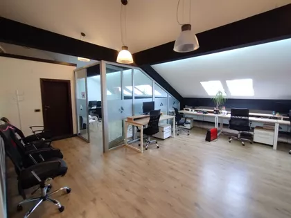 Vožda Karađorđa 29 | 4zida.rs