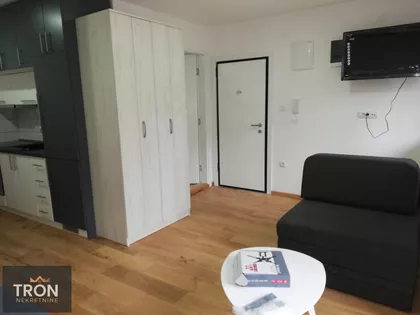 Nemanjina | 4zida.rs