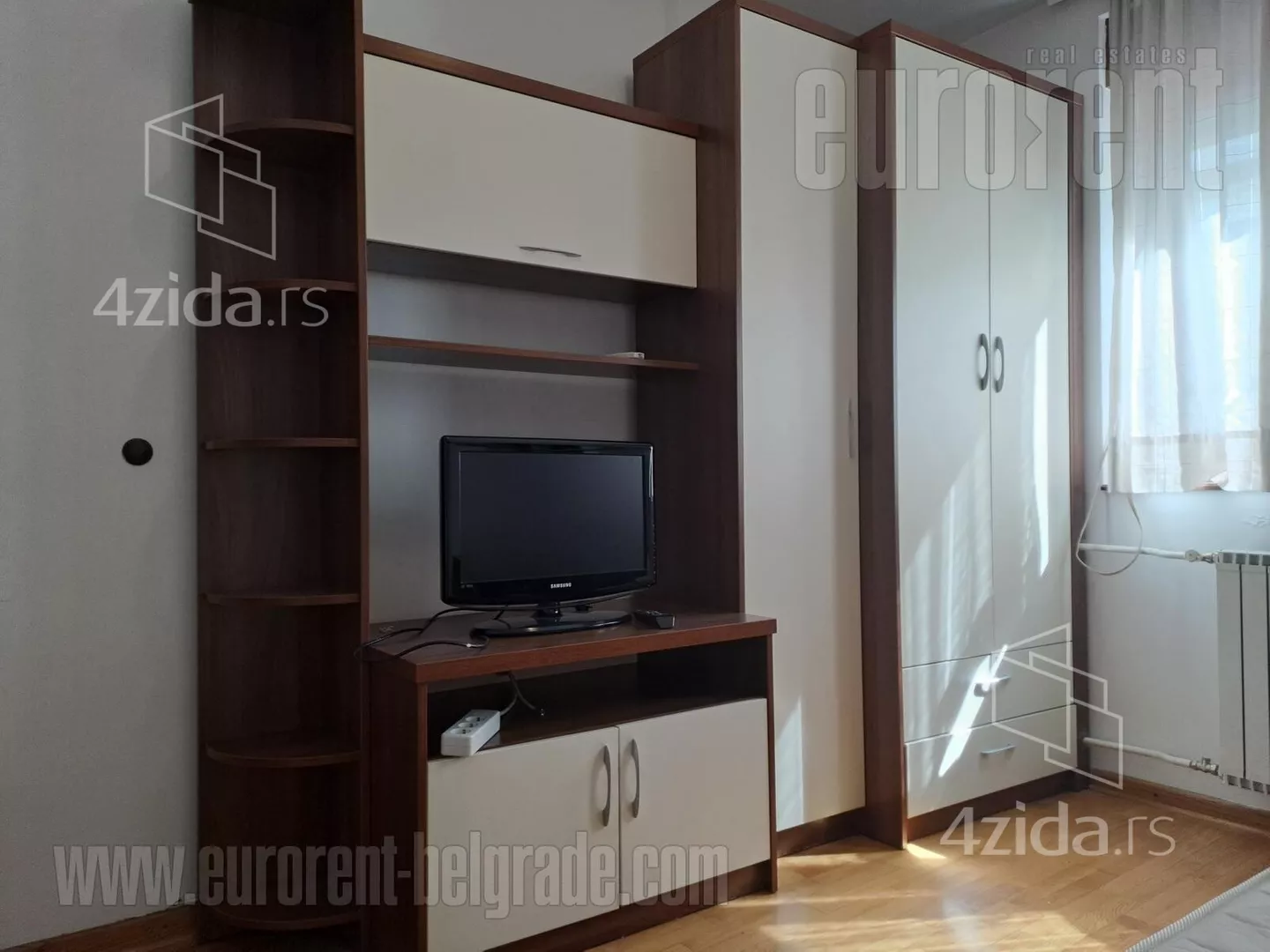 Petosoban stan | 4zida