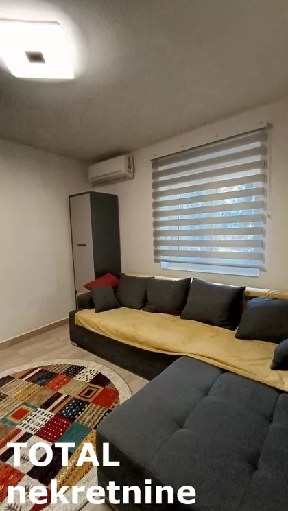 Cara Dušana | 4zida.rs
