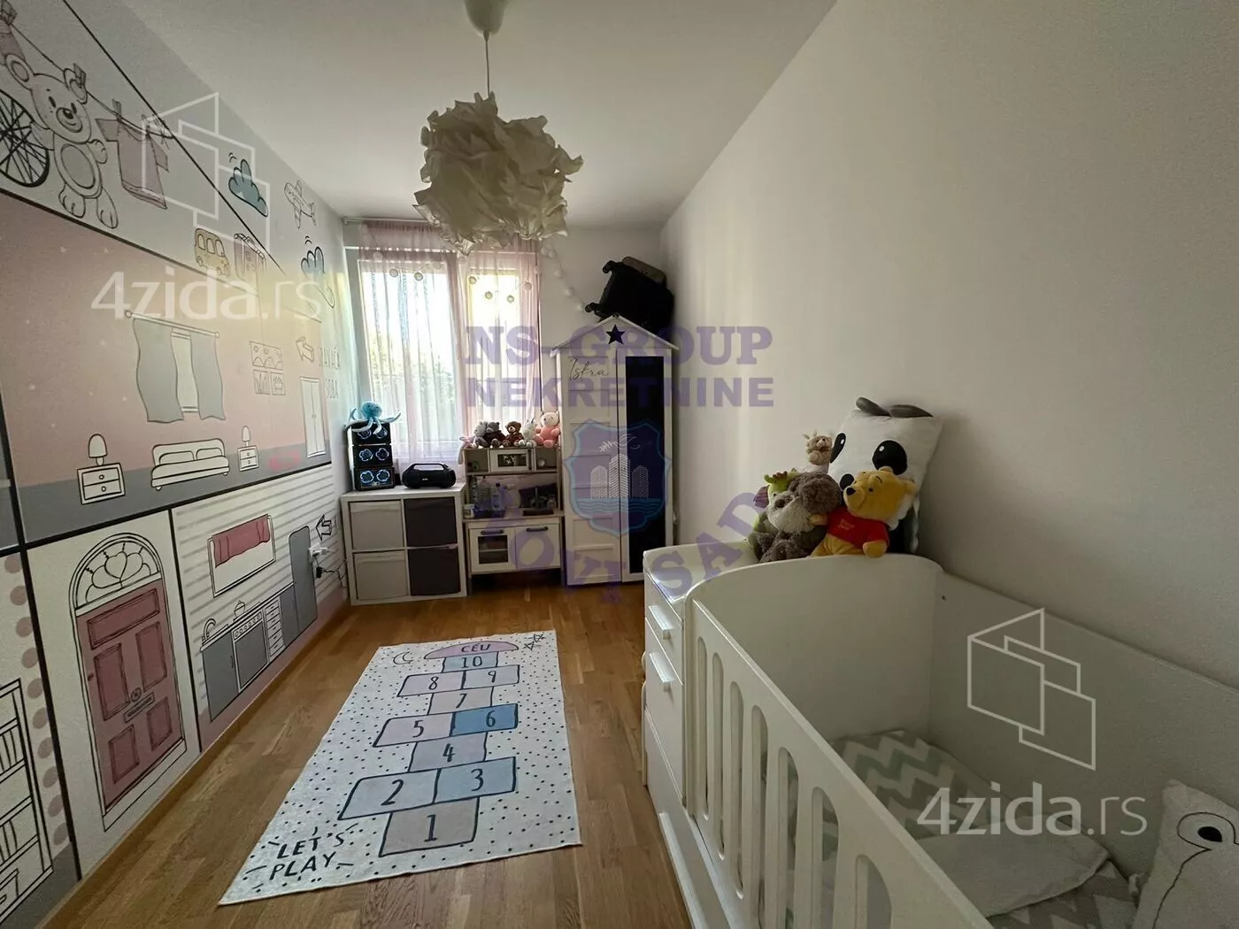 Četvorosoban stan | 4zida