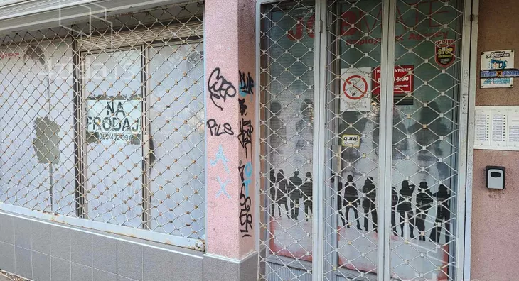 Lokal | 4zida