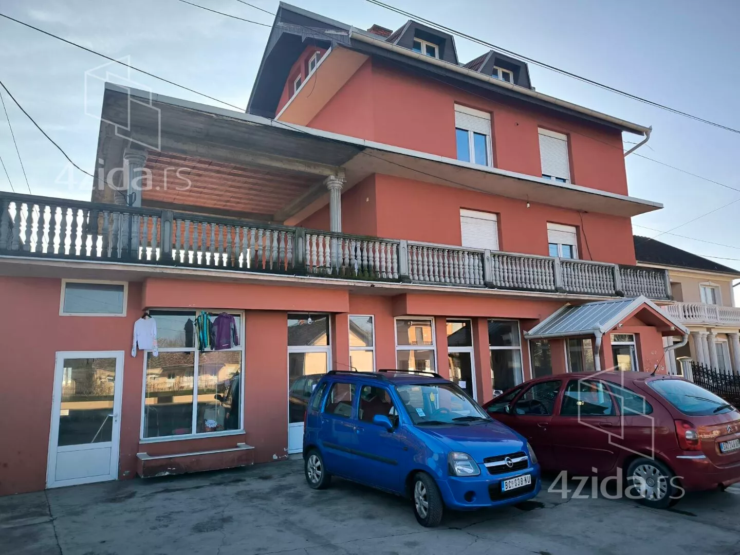 4-etažna kuća | 4zida