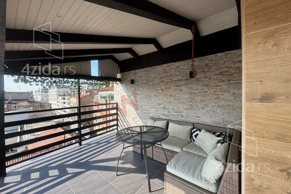 Petosoban stan | 4zida