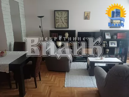 Bože Baucala | 4zida.rs