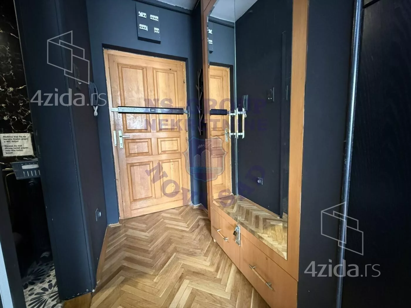 Jednoiposoban stan | 4zida
