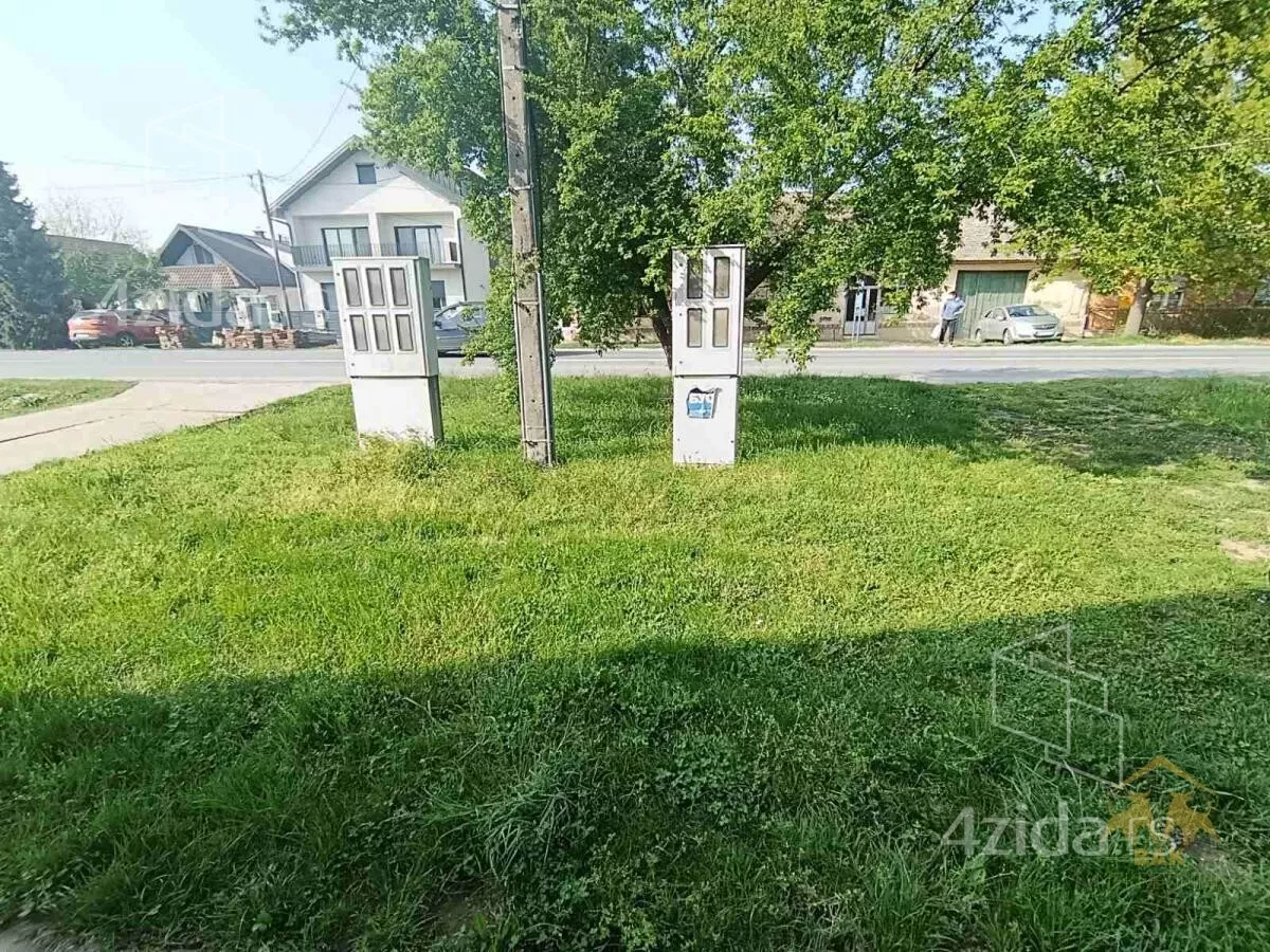 Plac | 4zida