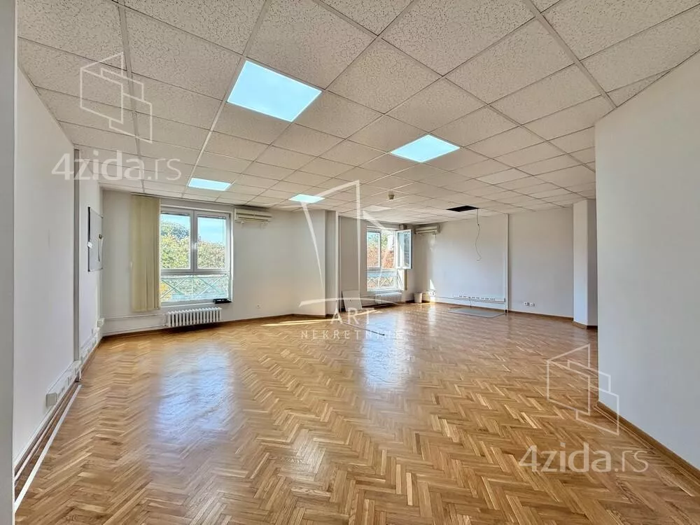 Kancelarija | 4zida