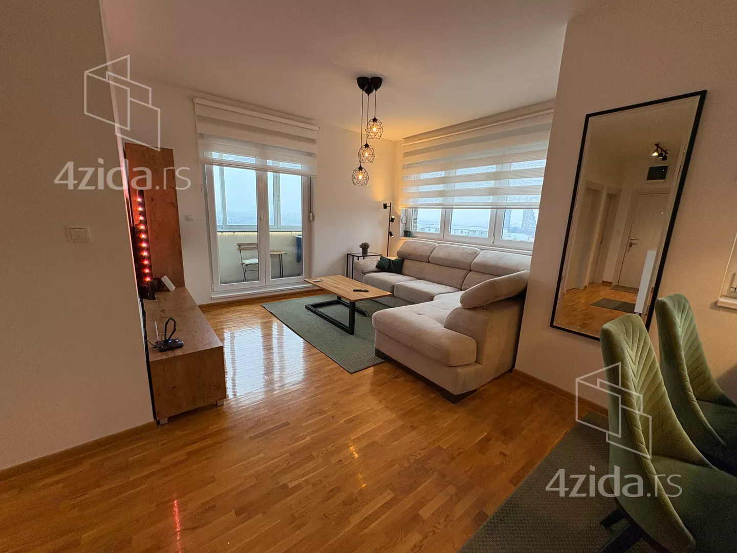 Trosoban stan | 4zida