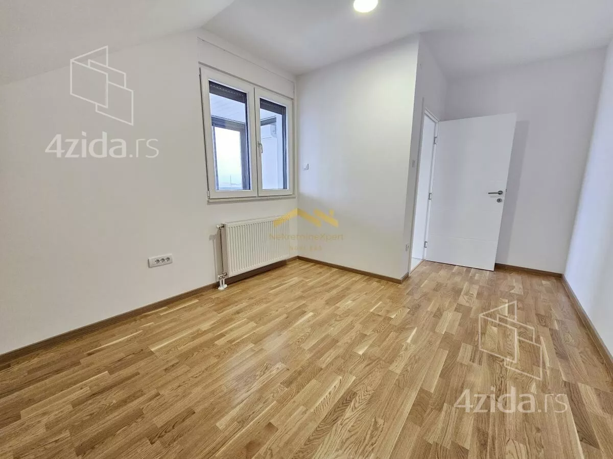 Petosoban stan | 4zida