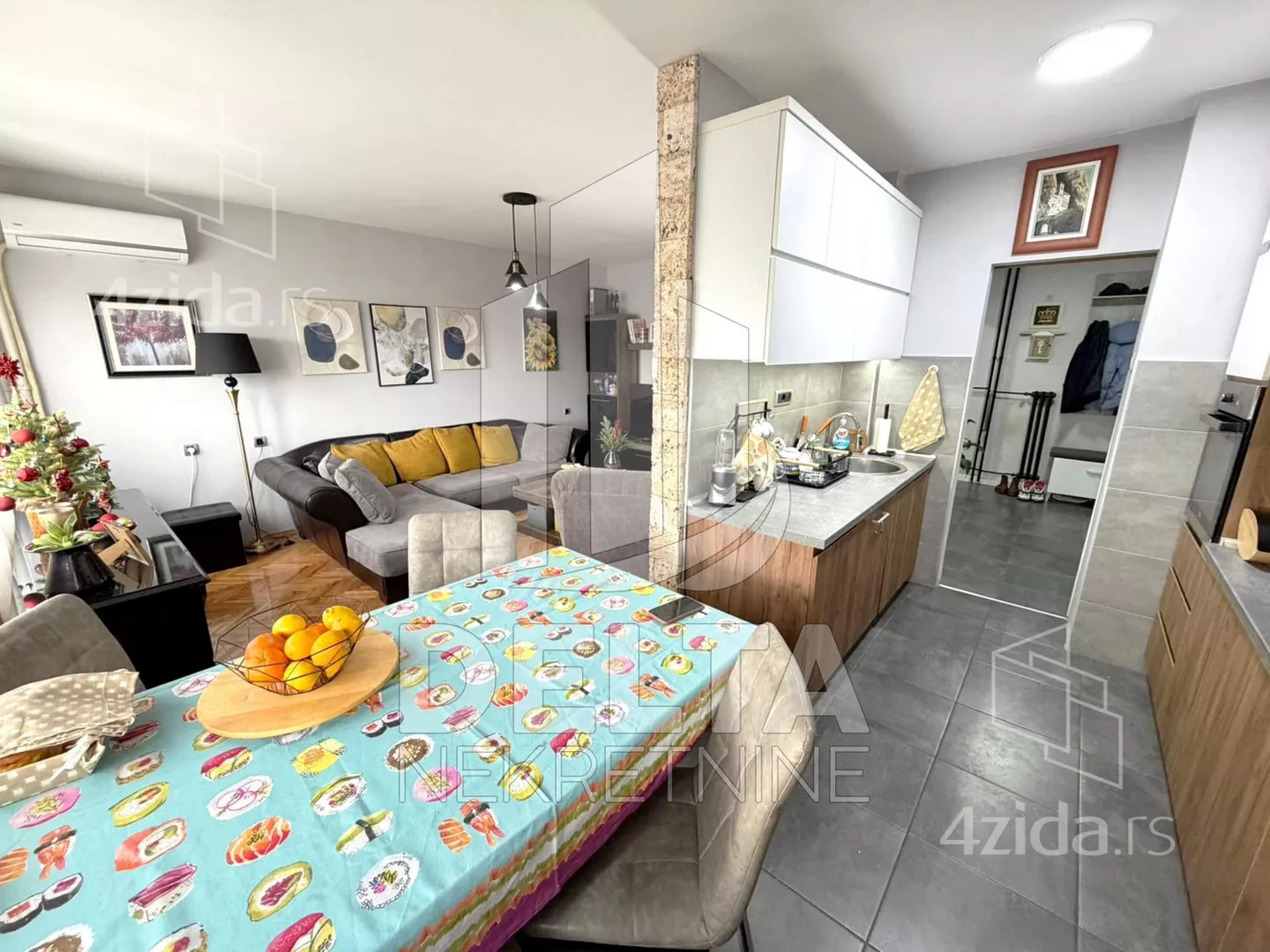 Trosoban stan | 4zida