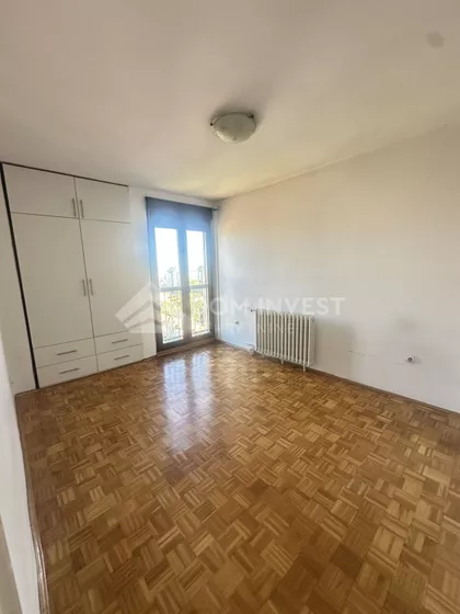 Zadrugarska | 4zida.rs