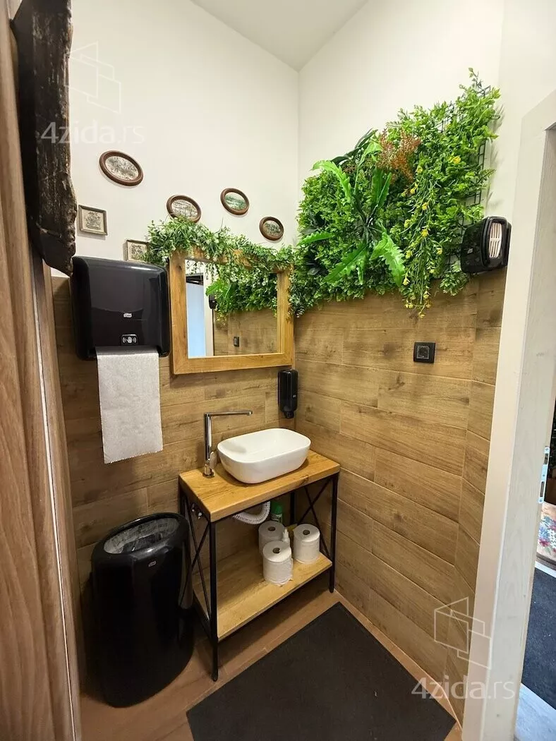 Ugostiteljski objekat | 4zida