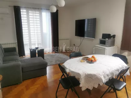 Tuzlanska | 4zida.rs