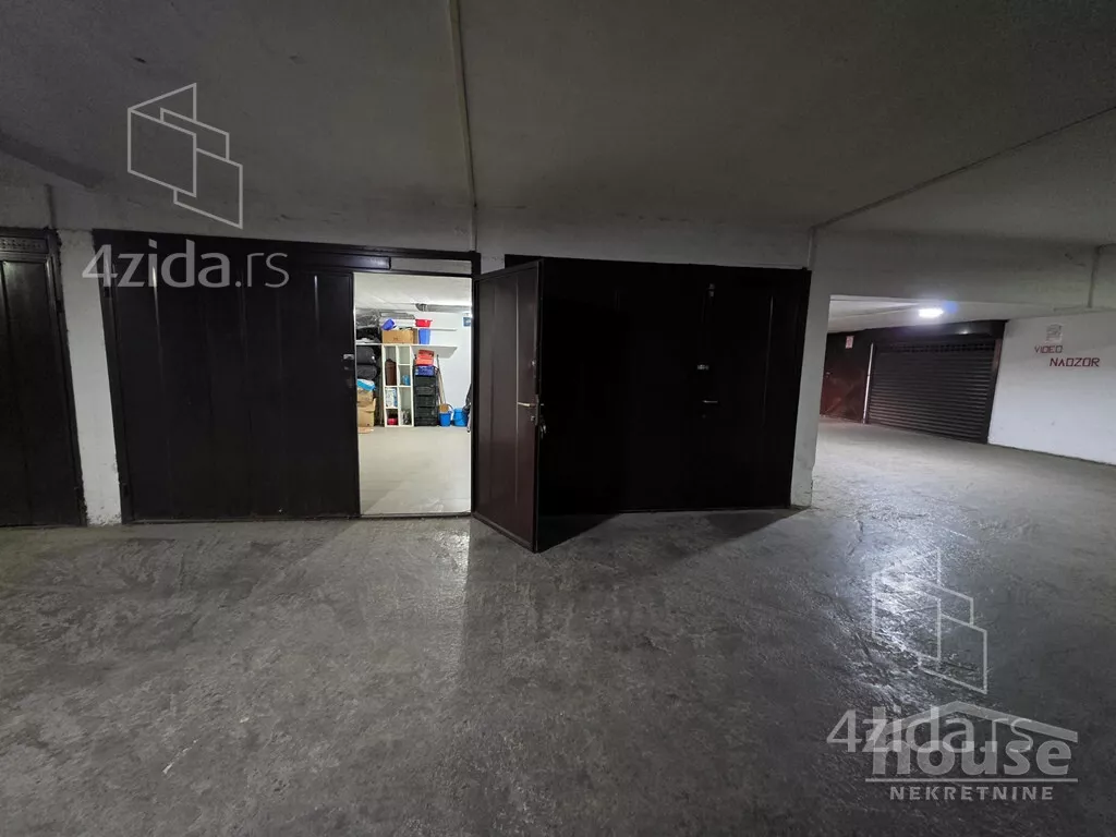 Garaža | 4zida