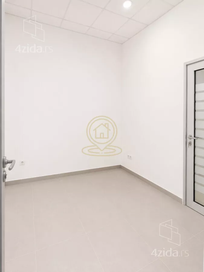 Lokal | 4zida